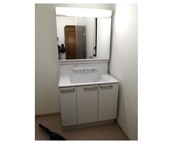 洗面化粧台交換工事